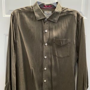 Tommy Bahama casual men’s long sleeve shirt in olive green